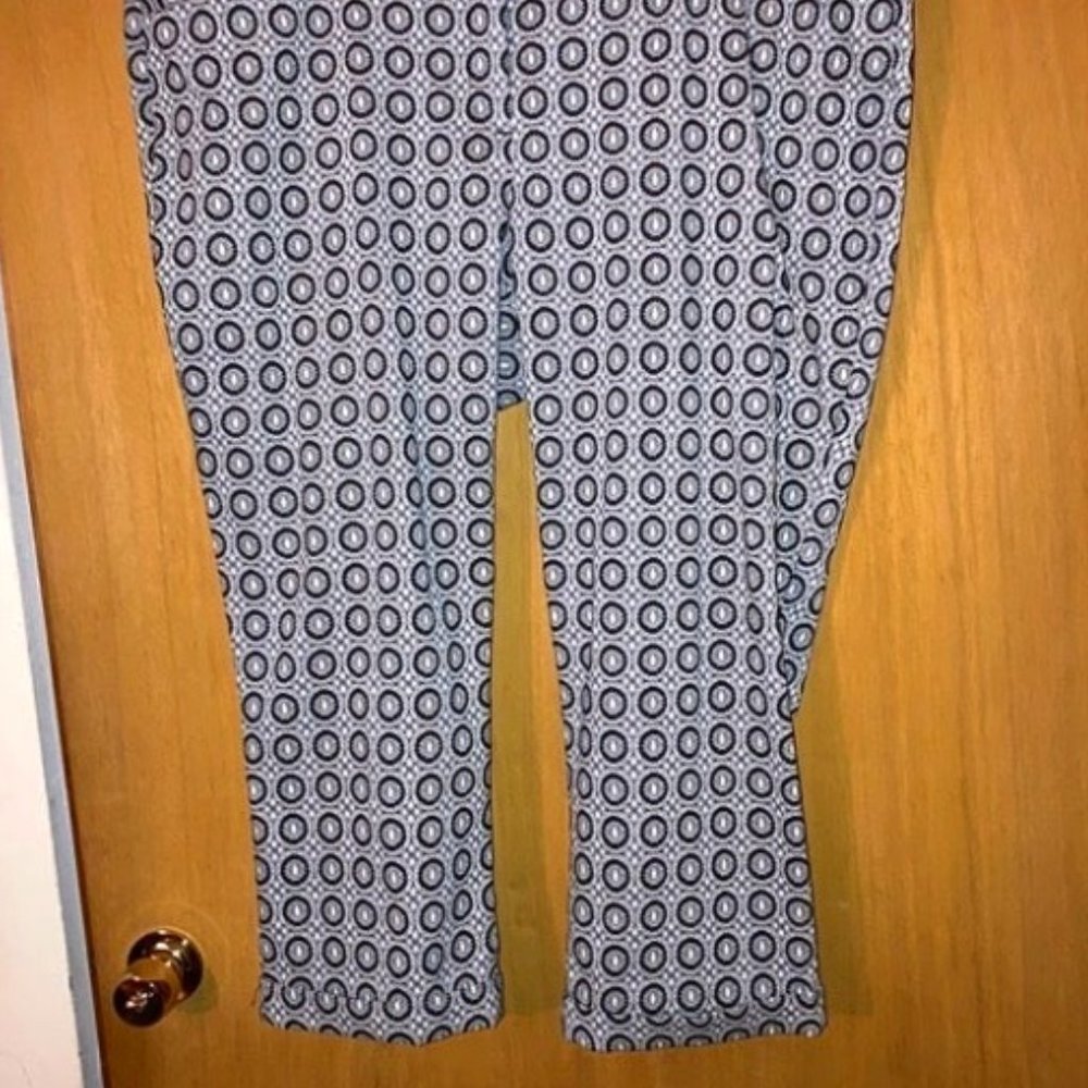 Lane Bryant Cropped Cuffed Pants - Size 22